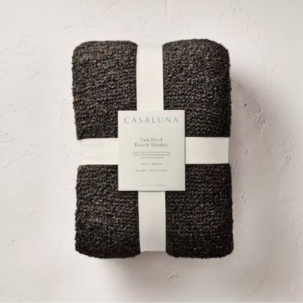 Casaluna Boucle Blanket